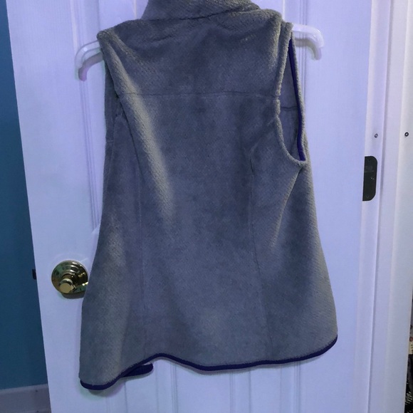A grey and purple Patagonia vest. - Picture 2 of 4